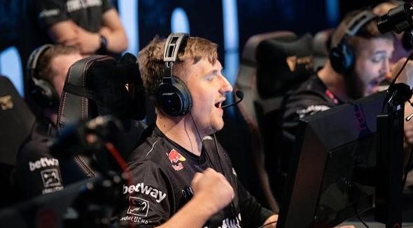 Wayward：JDG的统治力看起来很强势 很期待下场跟他们对决